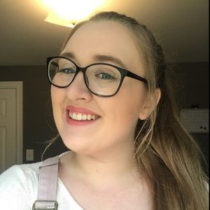 Meet your Posher, Rae